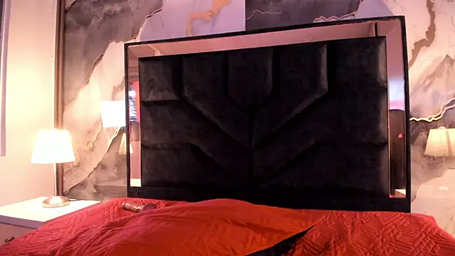 SusanVilla Adlı Modelin Canlı XXX Sohbeti