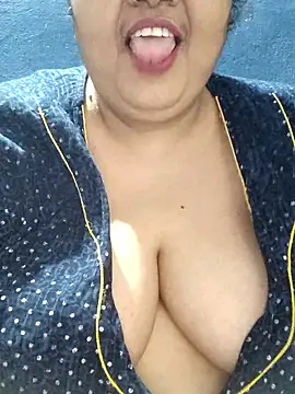 Онлайн чат XXX tamilthanushri