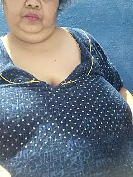 tamilthanushri 现场XXX聊天