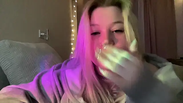 Živý XXX chat Lulu_Di