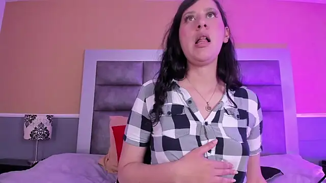 LunaDamasco 现场XXX聊天