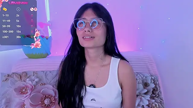 แชท XXX สดของ NayeCloud