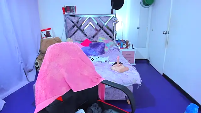 Luna_Analyan Live XXX chat