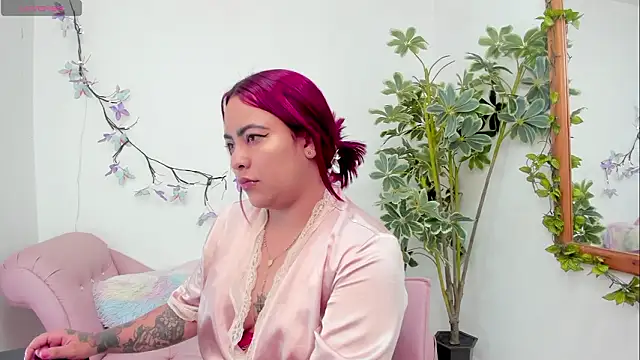 Chatroom XXX en direct de AfroditaVega_