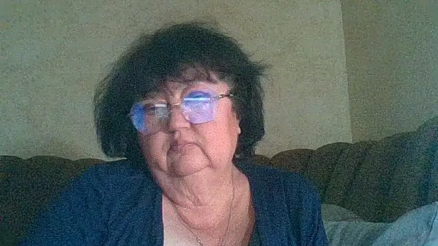 MilaSky5303's Webcam Show