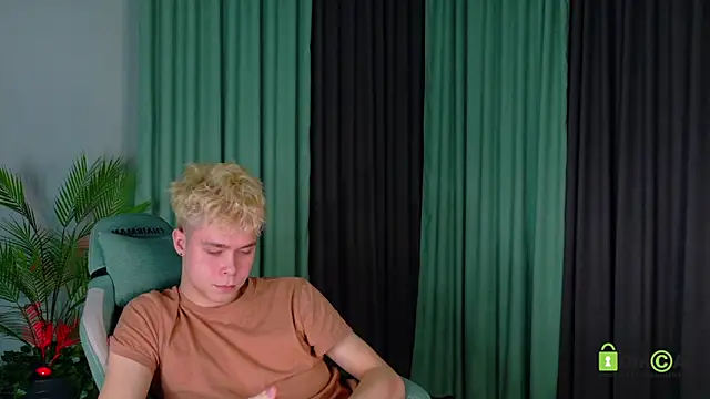 Fred_Cute élő XXX-chatje