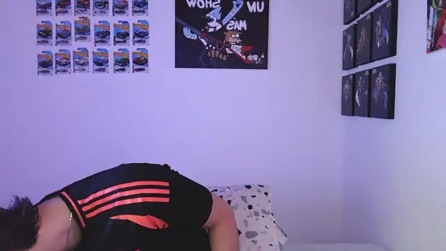 jack_walker190 Show Webcam