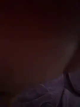 makeherfeelg élő XXX-chatje