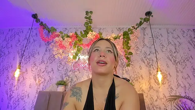 Bonny_and_carrot: онлайн-секс-чат