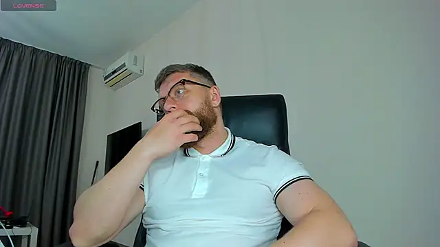 Вебкам-шоу Findom_guy