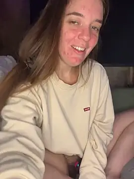 chellerayy Show in webcam