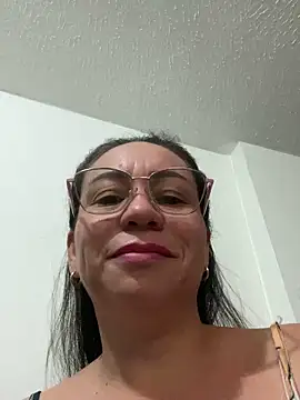 HealingHoney's Live XXX Chat