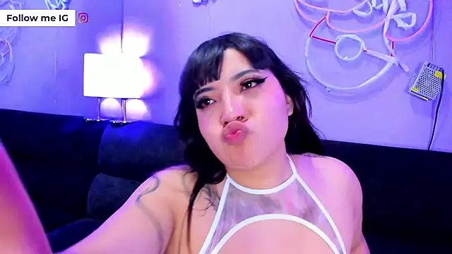 Онлайн чат XXX Emma_monserrat