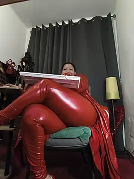 Онлайн чат XXX LeizaMagnus