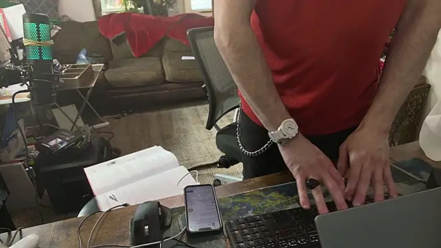 MasterDaddyCool Live XXX-chat