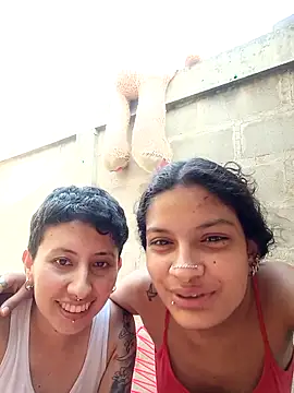 Chat XXX ao vivo de Mei_and_Gaby