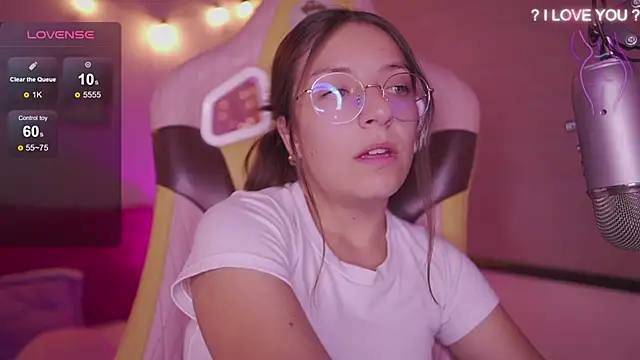 Chat XXX ao vivo de milly_kenner