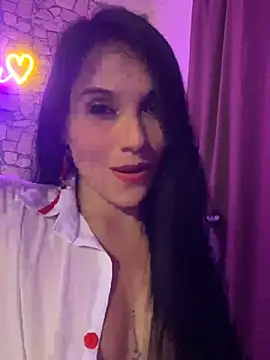 Miaswwe Chat XXX live