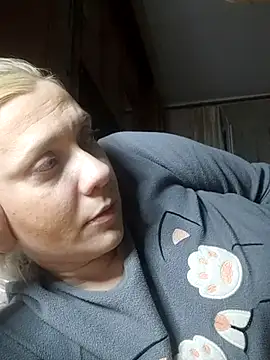 ValerieLUXE's Live XXX Chat