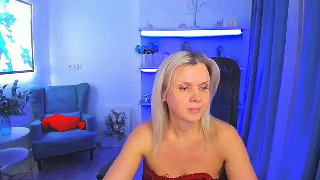 AgathaKlouin's Webcam Show