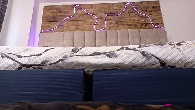 Czat XXX na żywo – Alektra_bryce