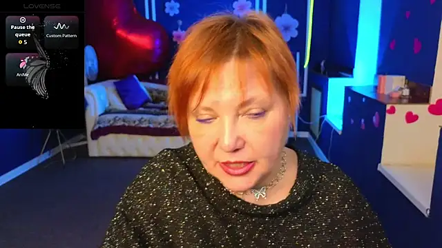 Kira_Kenett – Live XXX-chat