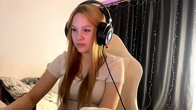 axin_burnell: απευθείας συνομιλία ΧΧΧ