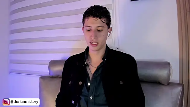 Dorianmistery2322_ live XXX chat