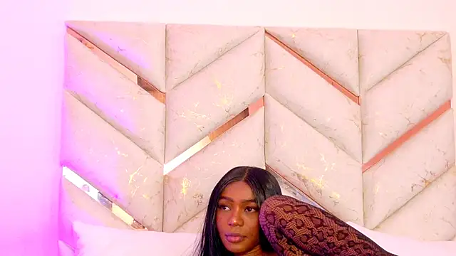 XXX chat uživo modela AlanaDoll