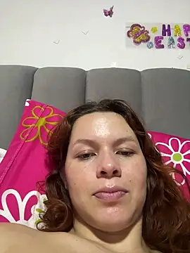 Chatroom XXX en direct de miacarrot