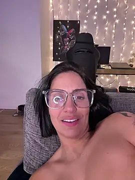 Živý XXX chat LaPetiteKim