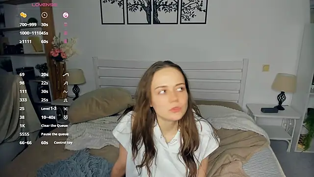 MalvinaTrafford's Live XXX Chat