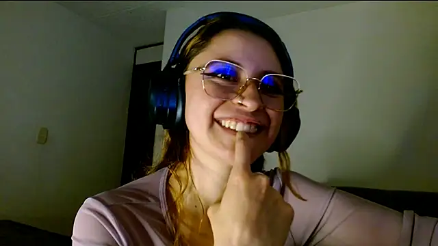 Juls_winter_n Live XXX chat