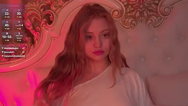 MollyHilton's Live XXX Chat