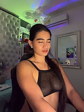 ZarahEvans Adlı Modelin Web Kamerası Şovu