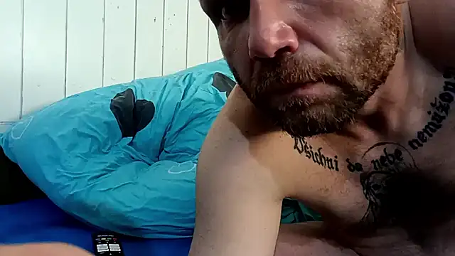 Luk4uBB Show in webcam