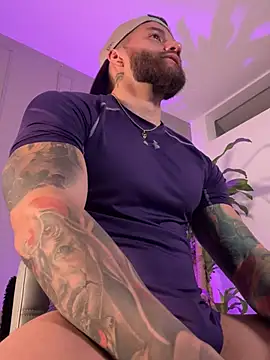 Frank_Farrell 现场XXX聊天