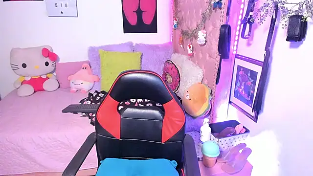 LillyCandy Live XXX-chat