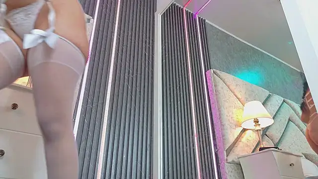 ZafiraRose Adlı Modelin Canlı XXX Sohbeti