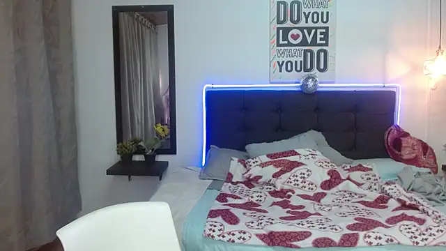 Keyla01_'s Live XXX Chat