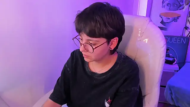 Nathaly_ds লাইভ XXX চ্যাট