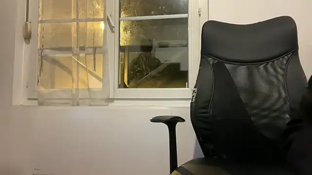 nanaisbackk élő XXX-chatje