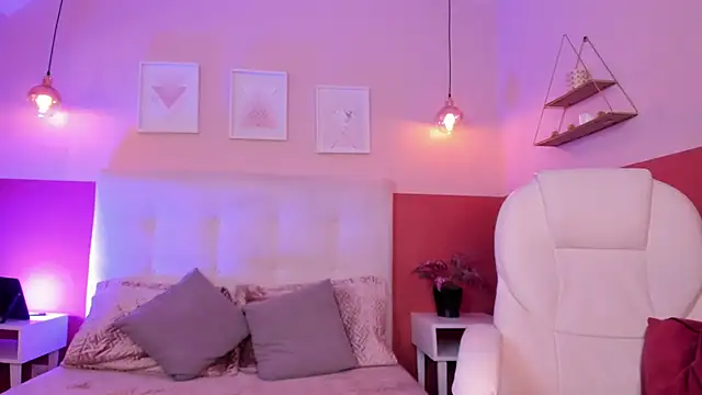 Živý XXX chat _Sophie__miller