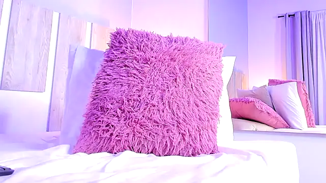 XXX chat uživo modela EmilySearss