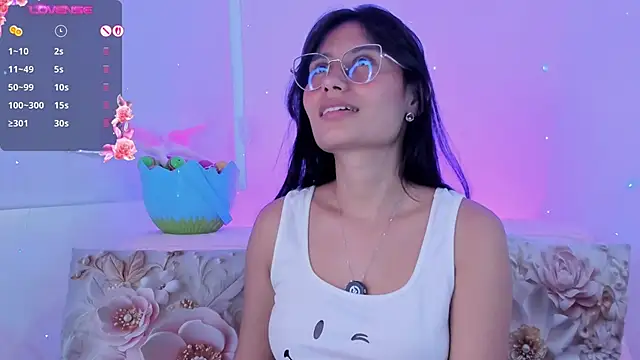 แชท XXX สดของ NayeCloud