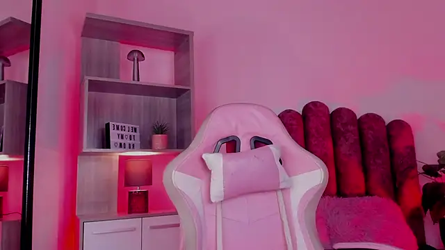 Eli-Bluee webkamerás műsora