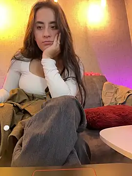 Antonella_Julieta élő XXX-chatje