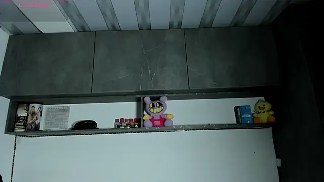 Онлайн чат XXX vickylatina_