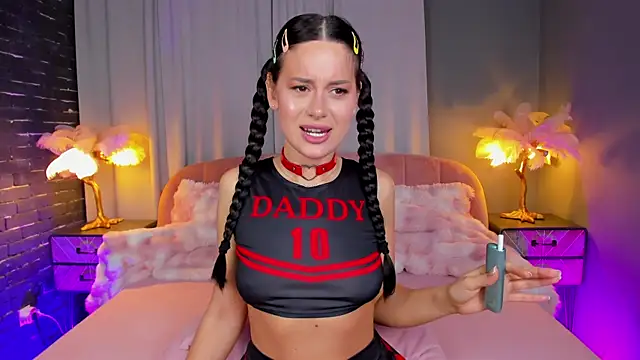 Živý XXX chat AmedeeaBanks