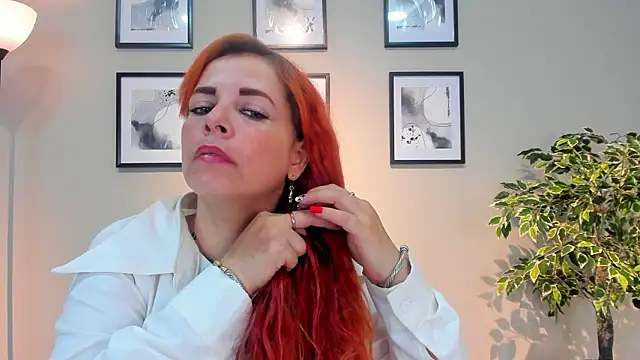 HannaBrave Chat XXX live